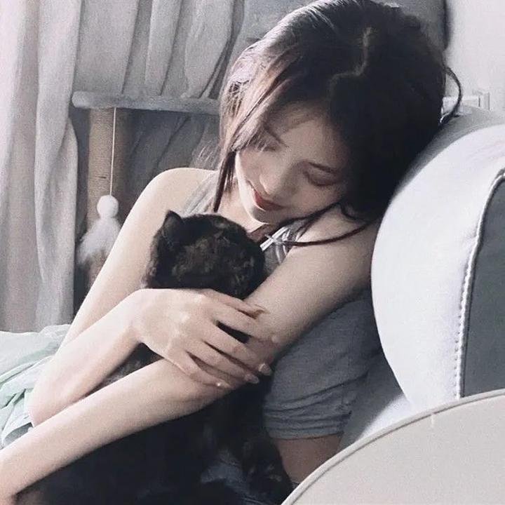看到他们就会明白